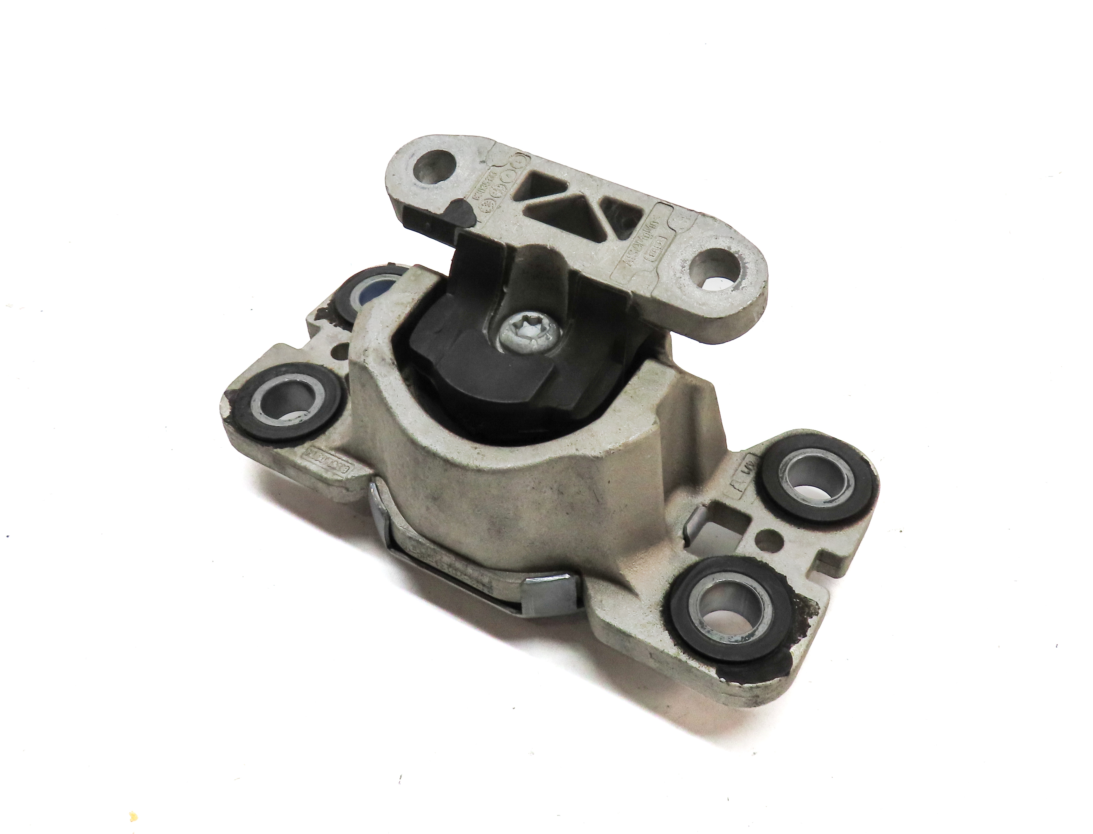 2013 RANGE ROVER EVOQUE (L538) 2.0L ENGINE REAR MOTOR MOUNT BRACKET — exact item pictured